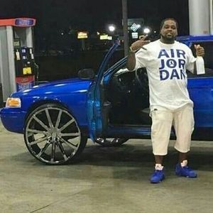 Meet your Posher, Jay